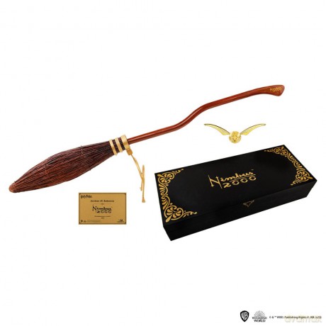 Harry Potter Replica Nimbus 2000 Magic Broom Junior