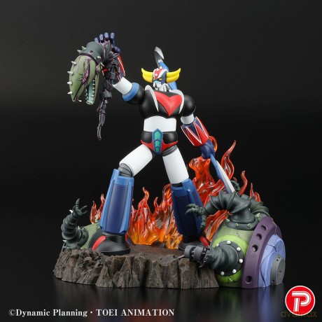 Grendizer Scene Selection 01 PVC Statue Grendizer a cry of Victory 14 cm