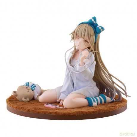 The Angel Next Door Spoils Me Rotten F:Nex PVC Statue 1/7 Mahiru Shiina Relax Ver. 14 cm