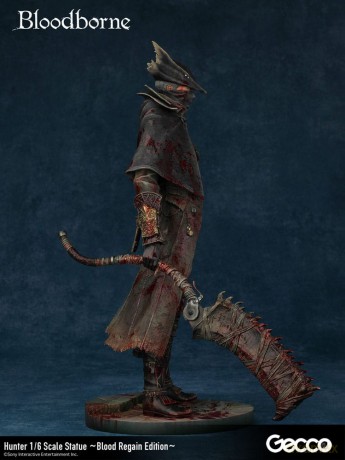 Bloodborne The Old Hunters PVC Statue 1/6 Hunter Blood Regain Edition 32 cm