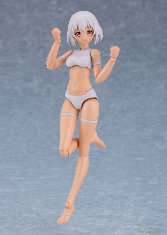 Cutie Honey Nova Plastic Model Kit PLAMATEA Muse Body: Ichika C Type 15 cm