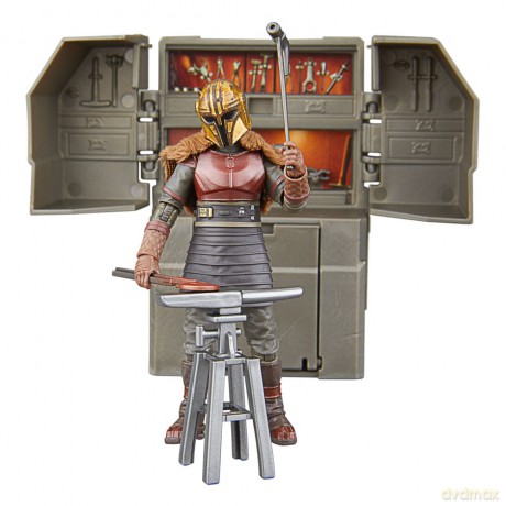Star Wars The Mandalorian Vintage Collection The Armorer's Forge with The Armorer (Lakeside Covert World)
