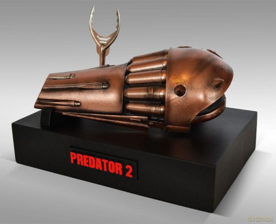 Predator 2 Model Life-Size Replica Netgun and Speargun Projectile 28 cm