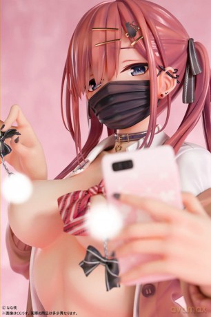 Original Character PVC Statue 1/5 Red-Haired Gyaru-Chan Mask Ver. Illustration by Nanamakura 29 cm