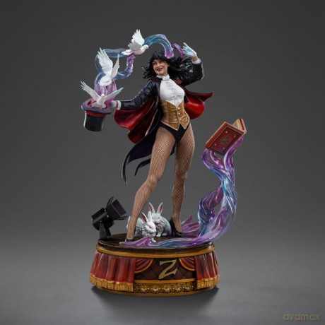 DC Comics Art Scale Statue 1/10 Zatanna 27 cm