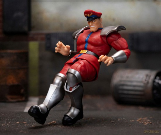 Ultra Street Fighter II: The Final Challengers Action Figure 1/12 Bison 15 cm