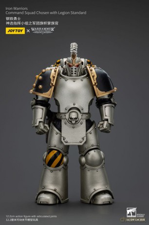 Warhammer The Horus Heresy Action Figure 1/18 lron Warriors Command Squad Chosen with Legion Standard 12 cm