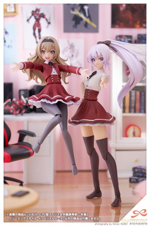 Sousai Shojo Teien Plastic Model Kit 1/10 Emma Koishikawa (St. Iris Gakuen Girl´s High School Winter Clothes) Dreaming Style Imperial Rose 14 cm