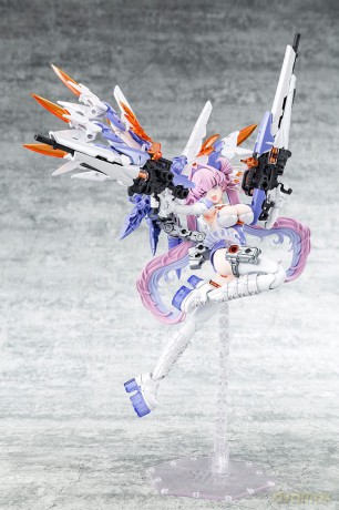 Megami Device Buster Doll Series Plastic Model Kit 1/1 Desire Maiden Medic 14 cm