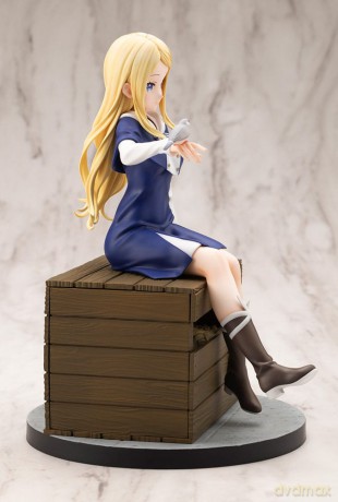 Sasaki and Peeps PVC Statue 1/7 Elsa 19 cm