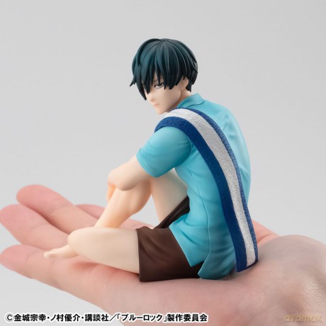 Blue Lock G.E.M. Series PVC Statue Rin Itoshi Palm Size 9 cm