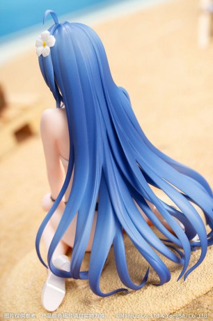 Azur Lane PVC Statue 1/8 Helena: Shimmering Triangle Wave 12 cm