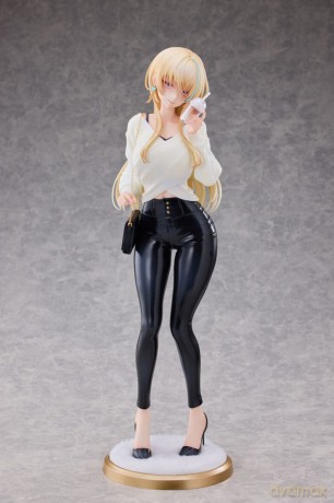 Original Character Statue 1/4 Aoi Koigakubo Illustrated by Fujiko Leather Pants Deluxe Edition 42 cm