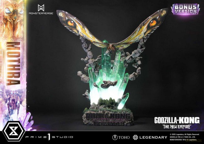Godzilla x Kong: The New Empire Ultimate Diorama Masterline Series Statue Mothra Bonus Version 113 cm