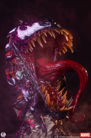 Marvel Life-Size Bust Venom 56 cm