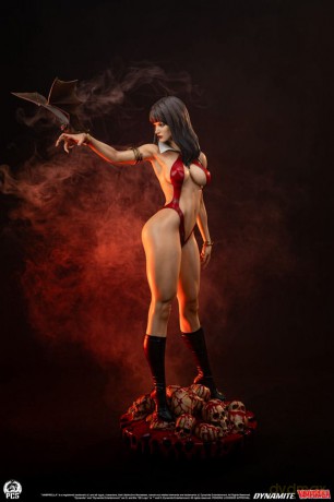 Vampirella Statue 1/2 Vampirella 112 cm