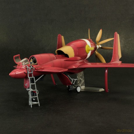 Royal Space Force: The Wings of Honneamis Plastic Model Kit 1/72 Honneamise Oukoku Air Force Fighter Schira-DOW 3rd (Single Seat Type) 21 cm