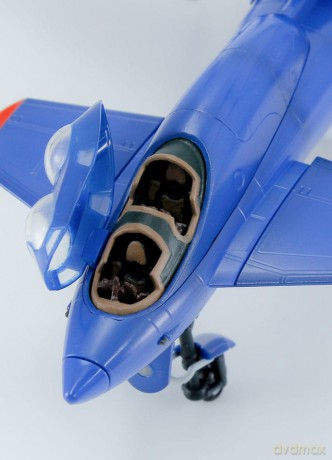 Royal Space Force: The Wings of Honneamis Plastic Model Kit 1/72 Honneamise Oukoku Air Force Fighter Schira-DOW 3rd (Two-seater) 21 cm