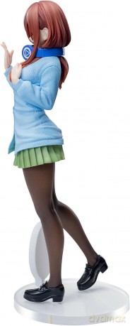 The Quintessential Quintuplets Specials Luminasta PVC Statue Miku Nakano 20 cm