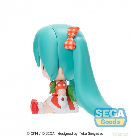 Character Vocal Series 01: Hatsune Miku Fuwa Petit Chibi Figure Hatsune Miku x Love and Berry Dress Up and Dance! Lovely Strawberry 8 cm