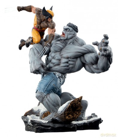 Marvel Statue Grey Hulk vs Wolverine 58 cm