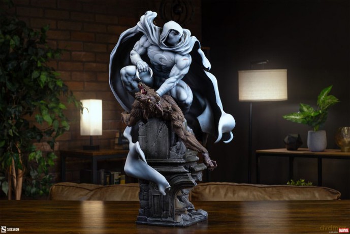 Marvel Premium Format Statue Moon Knight 60 cm
