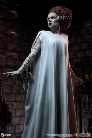 Bride of Frankenstein Premium Format Statue The Bride of Frankenstein 55 cm