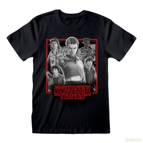 Stranger Things T-Shirt Group Artwork One Last Strange Adventure Colour Size M