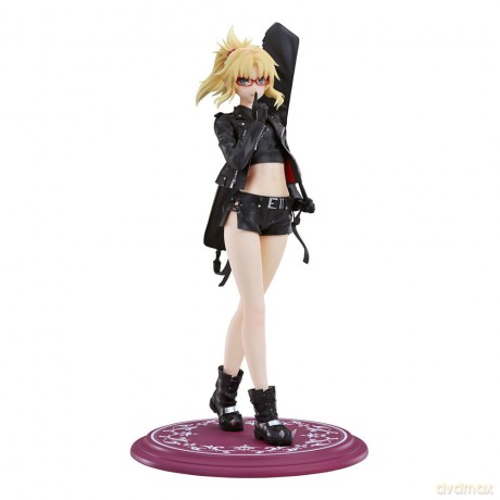 Fate/Apocrypha PVC Statue 1/7 Red Saber (Mordred) Original Glasses Model Ver. 22 cm