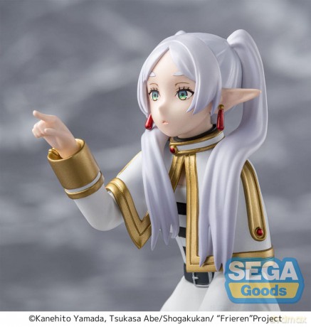 Frieren: Beyond Journey's End PM Perching PVC Statue Frieren Poking Something 10 cm