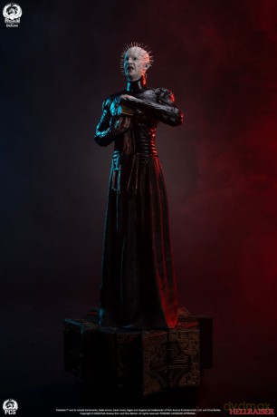 Hellraiser Statue 1/3 Pinhead Deluxe Edition 79 cm