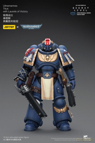 Warhammer 40,000 Action Figure Ultramarines Titus with Laurels of Victory 13 cm