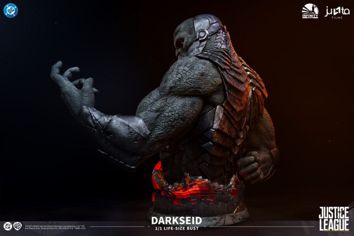 Zack Snyder's Justice League Life Size Bust 1/1 Darkseid 136 cm