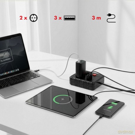 Listwa zasilająca MCE388 B 2 gniazda, 3xUSB, 110-240V AC 50/60Hz, 2.1A max 2500W, 3m czarna