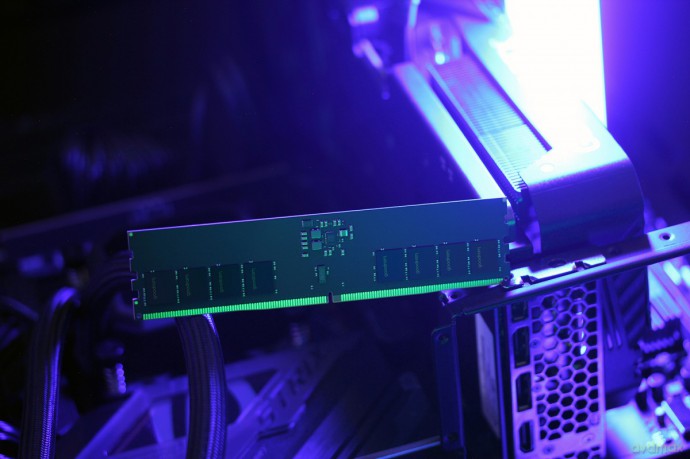 Pamięć DDR5 CUDIMM 16GB(1*16) 6400 CL52