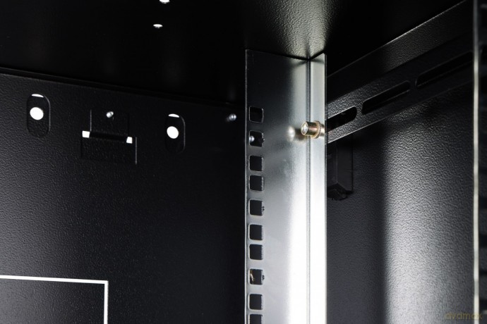 Szafa sieciowa wisząca Dynamic 19" 9U rack 474x600x450mm, drzwi szyba, czarna, niezłożona, 60kg