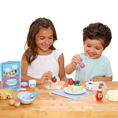 Zestaw z masą plastyczną Creative Chefs Bluey Beza Pavlova