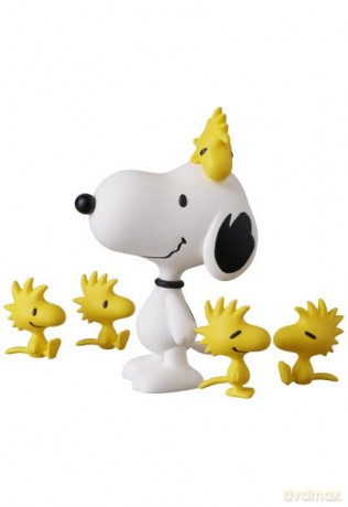 Peanuts UDF Series 19 Mini Figure Happiness is all your friends 8 cm