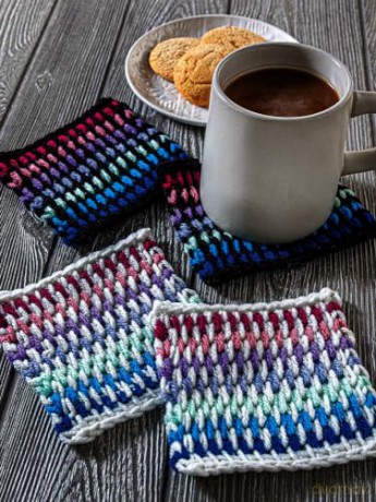 25 Stash-Busting Crochet Projects (Annie's Crochet) [KSIĄŻKA]