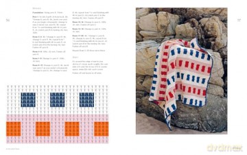 A Crochet Year: 20 Striking and Seasonal Projects - Zoë Curtis [KSIĄŻKA]