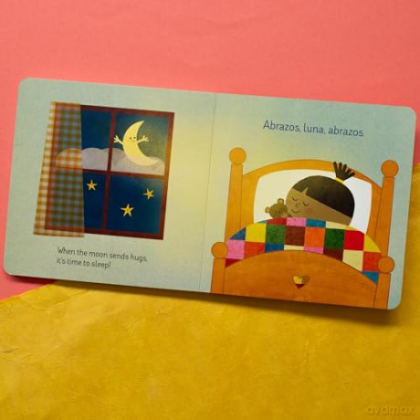 Abrazos for Baby: A Little Book of Hugs: 3 (Little Libros of Love) - Jen Arena [KSIĄŻKA]