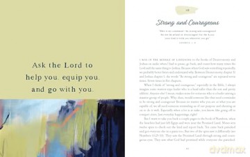 Any Given Moment: 52 Devotions and Prayers to Feel the Goodness of God - Sarah Molitor [KSIĄŻKA]