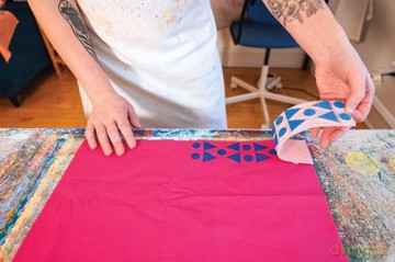Art of Fabric Block Printing: An Illustrated Guide with 12 Playfully Modern Projects - Andria Green [KSIĄŻKA]