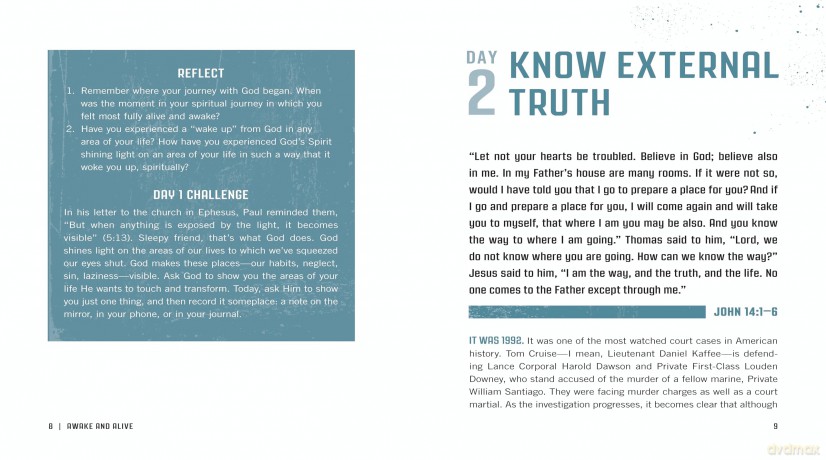 Awake and Alive: A 30-Day Challenge to Revive Your Faith (30 Daily Devotions) - The Perfect Christian New Year's Resolution Gift - Matt Chandler [KSIĄŻKA]