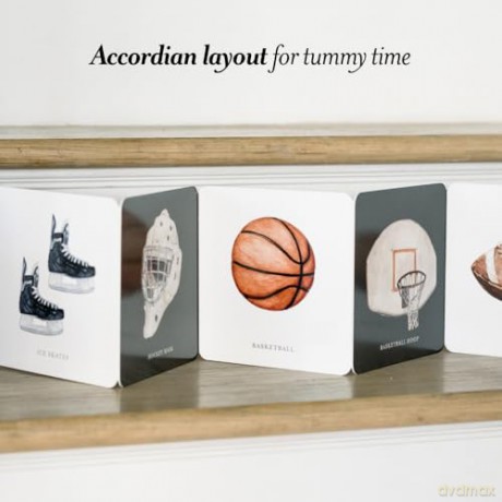 Baby's Tummy Time Sports: High-Contrast Fine Art for Visual Stimulation: 13 (Our Little Adventures Series) - Tabitha Paige [KSIĄŻKA]