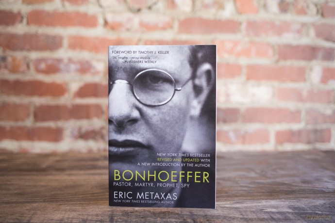 Bonhoeffer: Pastor, Martyr, Prophet, Spy - Eric Metaxas [KSIĄŻKA]