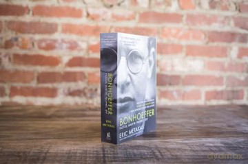 Bonhoeffer: Pastor, Martyr, Prophet, Spy - Eric Metaxas [KSIĄŻKA]