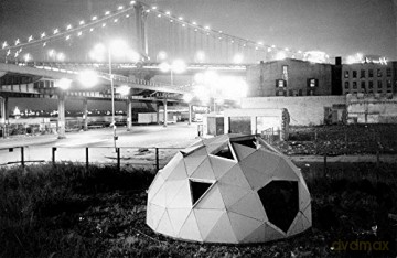 Charas: The Improbable Dome Builders - Syeus Mottel [KSIĄŻKA]