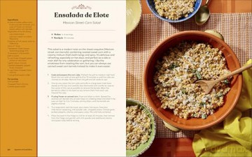 Cooking con Claudia: Celebración!: Traditional Mexican Recipes for Festive Feasts and Family Gatherings - Author Claudia Regalado [KSIĄŻKA]