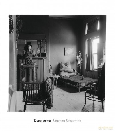 Diane Arbus: Sanctum Sanctorum - Diane Arbus [KSIĄŻKA]